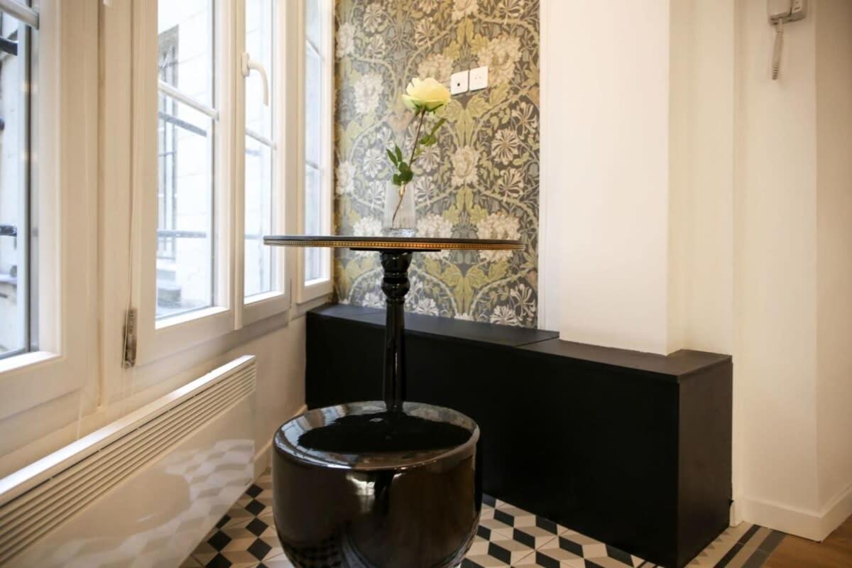 Magnifique Appartement Familial Grand Boulevard-4P - Flat-Guest Париж Экстерьер фото